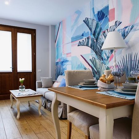 Lora Luxury House Apartment โกโม ภายนอก รูปภาพ