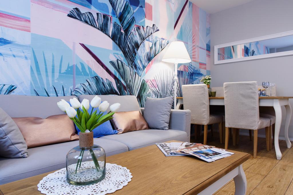 Lora Luxury House Apartment โกโม ภายนอก รูปภาพ